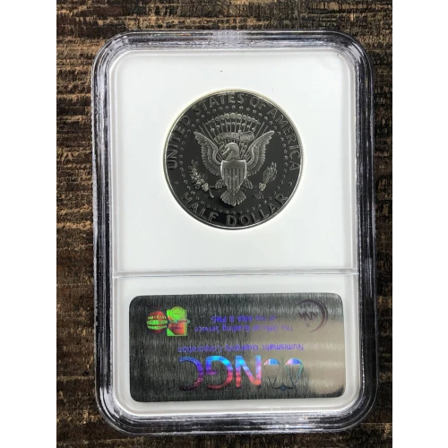2001 S  ULTRA CAMEO (2)