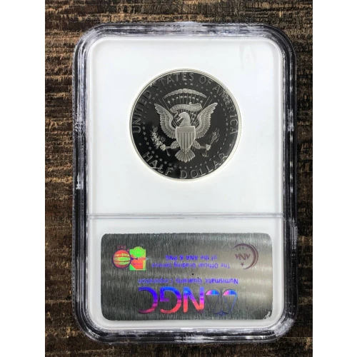 2004 S  ULTRA CAMEO (2)